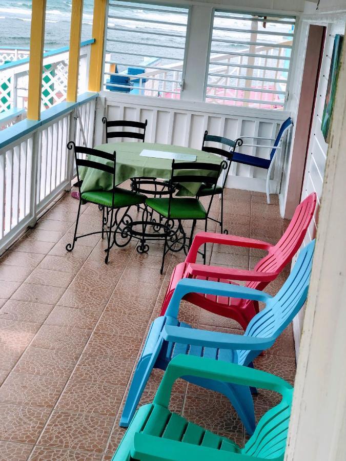 Rainbow Beach Apartments & Rooms Calibishie Εξωτερικό φωτογραφία