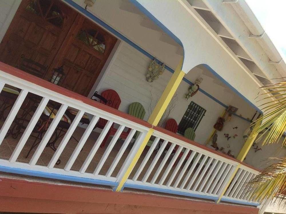 Rainbow Beach Apartments & Rooms Calibishie Εξωτερικό φωτογραφία